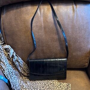 Elegant Eel Skin Shoulder Bag